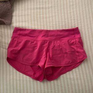 Lululemon speed up low rise 2.5 shorts